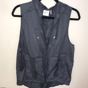 Adorable Leith blue “Fisher” Vest